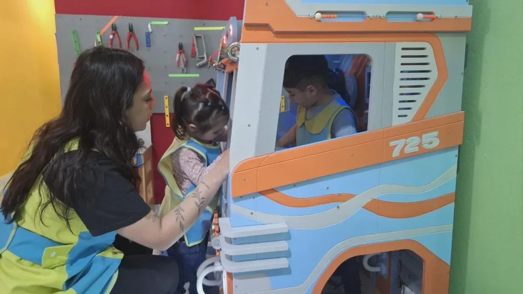 El Jardín Maternal «Manitas Traviesas» celebró su 13° aniversario