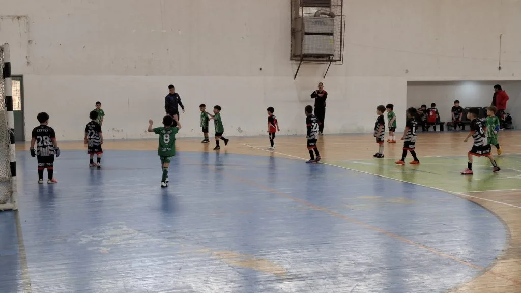 El Torneo Pibes: fútbol y diversión familiar en Caleta Olivia