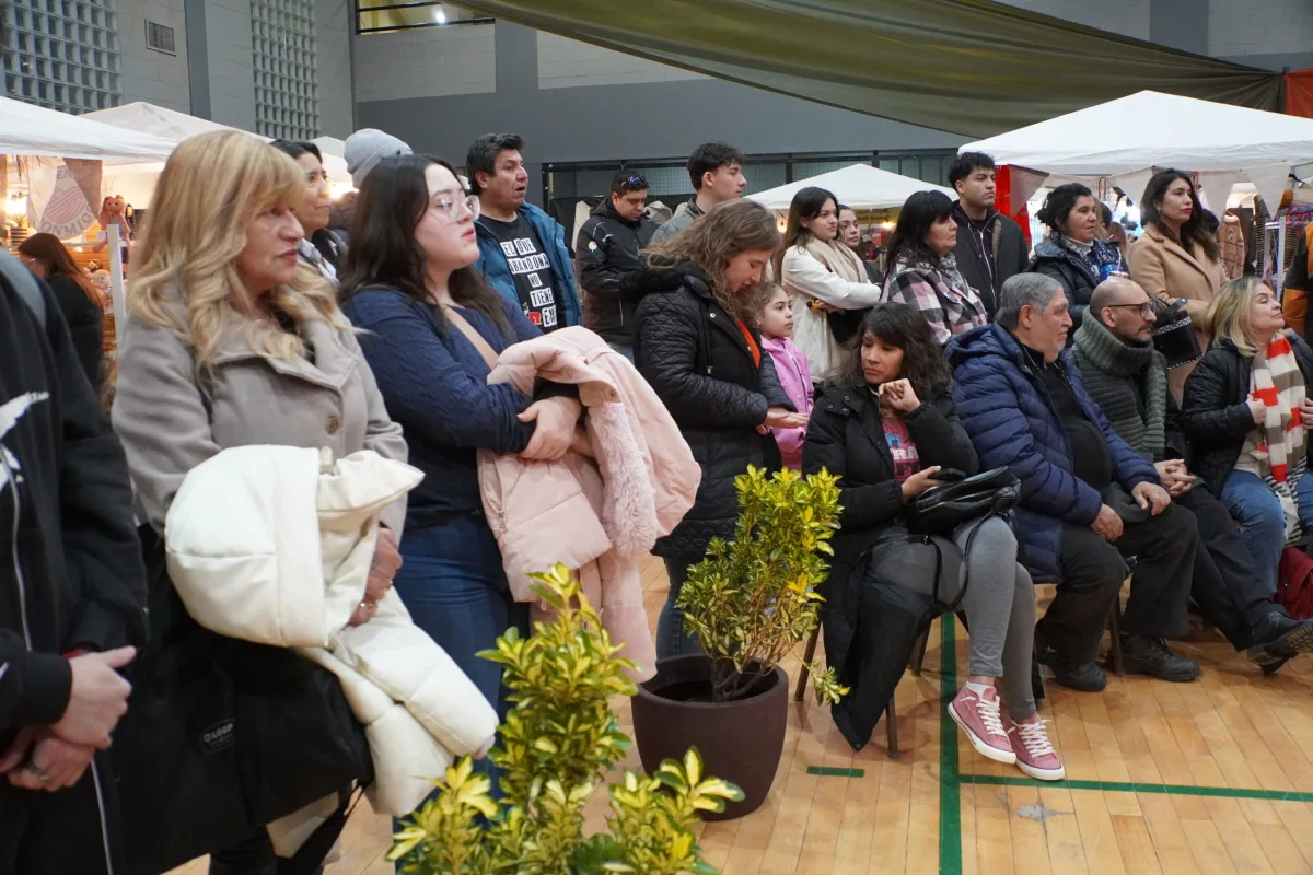 Río Gallegos albergó la primera Expo Patagonia Teje con 70 emprendedores